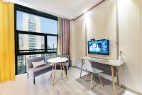 Thank Inn (Yancheng Qingnian Road Baolong Plaza)