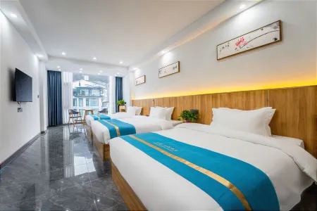 Huaxi Yunhai Homestay (Laojunshan Zhongling Cableway Branch) Отели рядом с достопримечательностью «Jinding Taoist Temples»