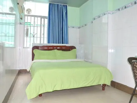 Huaiji Hongyang Hotel Отели рядом с достопримечательностью «Liuzuyan»