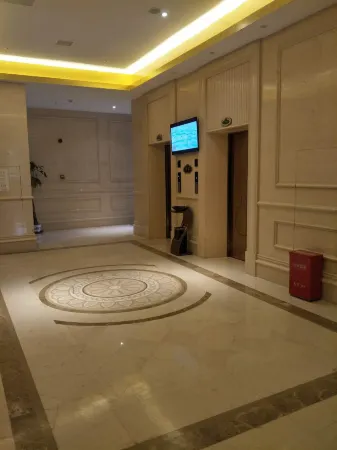 Vienna Hotel (Zixi Dajueshan) Отели рядом со станцией Zixi Railway Station