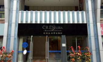 Cresasia Livings Apartment