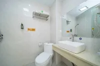 Chenzhou Jiemei Jinhwang Apartment (Xiangnan Grand Market) - Condos