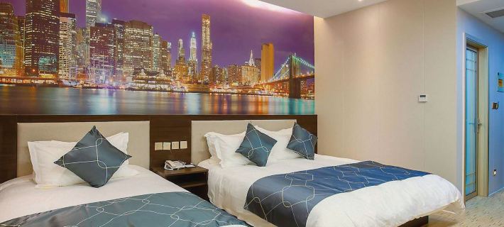 Holiday Inn Hanyue Jisheng Tangquan Hotels in Yinan