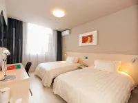 Jin Jiang Yi Star Hotel