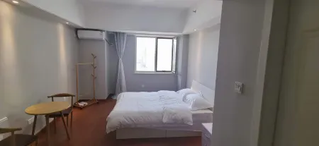 King Electric Gaming Apartment (Siping Wanda Plaza Branch) Отели в г. Сыпин