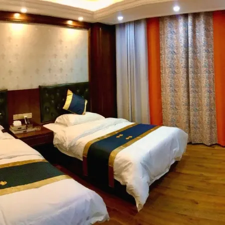 White Jade Snowy Meadow Hotel