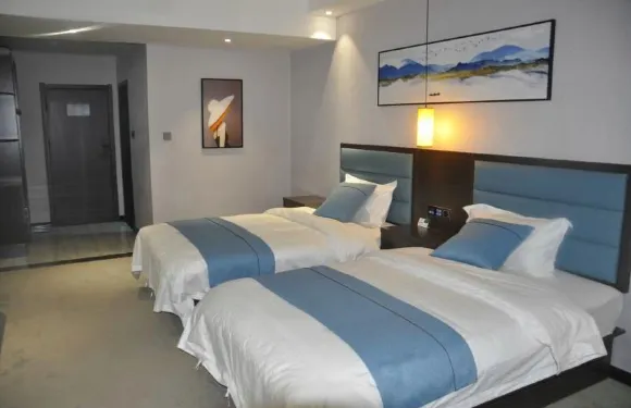 柞水寶鳳祥酒店