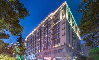 Greentree Inn (Yancheng Wanda Plaza) - Housity