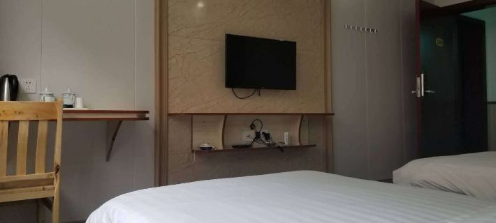 Shuifuhuijiang Hotel Hotele w: Shuifu