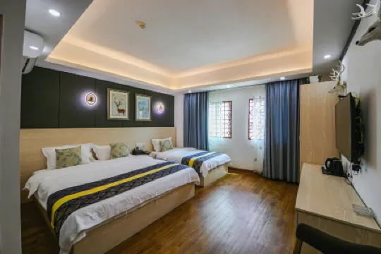 Haikou Xiehou Boutique Homestay (Bell Tower Qilou Old Street Branch) Отели рядом с достопримечательностью «Thean Hou Temple»