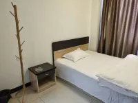 Yuanjiang Lijiang Hotel Hotels near Riyuehong Shopping Mall