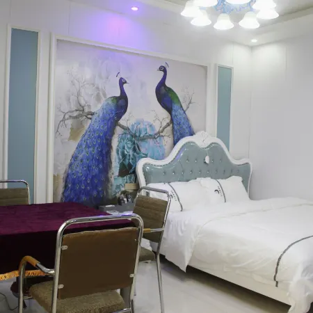 Huangping And Lan Light Luxury Hotel