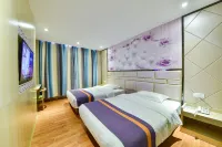 Huating Hotel (Fengzhou) Hotels near Wurong Ciji Palace