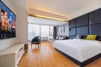 Chengdu Yuxuan Pavilion Boutique Apartment (Tianfu Square Store)