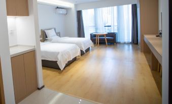 Anlu Boutique Apartment (Qingdao Huangdao Jingdongfang Internet Mart Store)