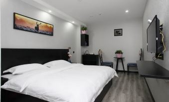 Yijiayi Business Hotel (Chongqing Beibin Road Liujia Wharf)