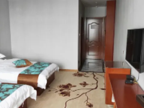 Hualong Glamour Hotel Hotels in Hualong