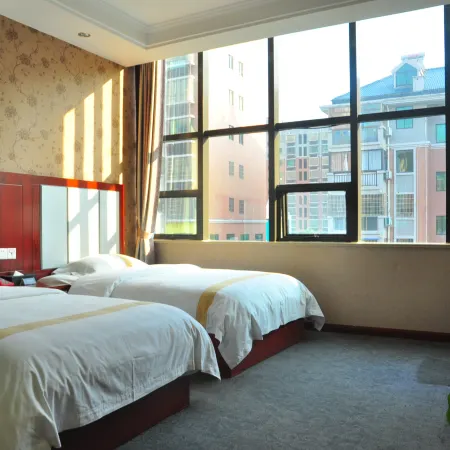 Jinchang Holiday Inn Ruichang