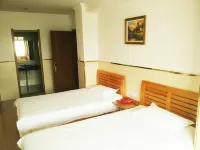 Guangde Huayue Hotel - 2-Star
