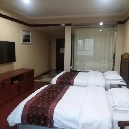 Luntai Changshou Express Hotel
