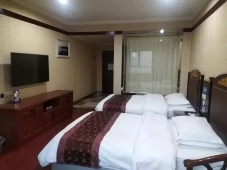 Luntai Changshou Express Hotel