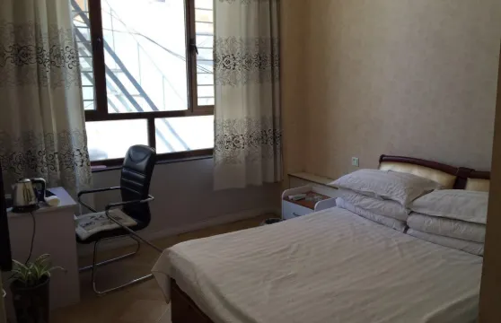 彰武站前快捷賓館