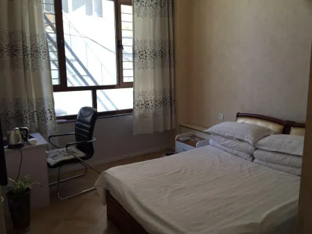 Zhangwu Station Front Express Hotel Отели в г. Чжанъу