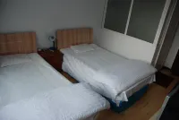 Jiaozhou Yilin Business Hotel
