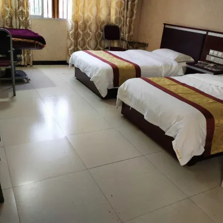 Xuanhan Hongyuan Hotel