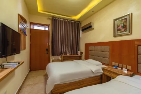 Zhangjiachuan Home Inn Business Hotel Отели в г. Чжанцзячуань