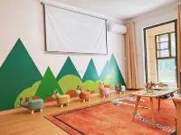 Fairy Tale House Children Theme Homestay - Kitchens