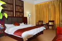 Longxiang Business Hotel