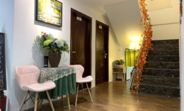 Chuncui Youth Hostel