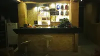 Yuanyang Green Hostel & Sunny Guesthouse