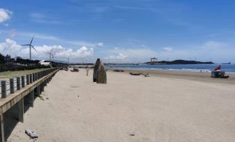 Lipu Home Bay Resort