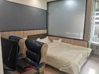 Minquan Longfei E-sports Hotel - Homestays