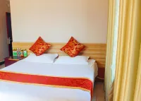 Yongcheng Zhongxin Hotel