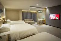 Jinhua Hot Spring Hotel Hotels in Luchuan