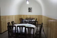 Linxian Lukou Inn