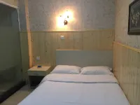 Jutai Hotel Hotels near Ziyunlang Park