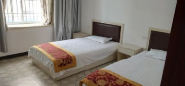 Fengdu County Yixin Hotel