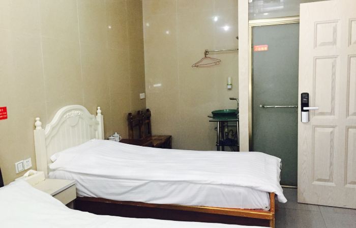 Huating Hotel