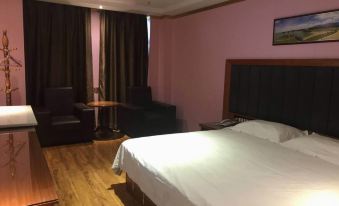 Jiujiang Eight Mile Lake Hotel