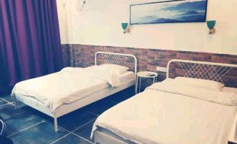 Style Theme Hotel (Fuyang Normal University West Lake Campus)