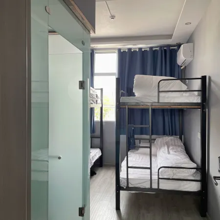 Weiliu E-sports Homestay