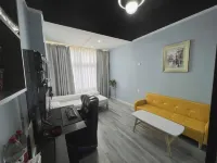Free People E-sports Hotel