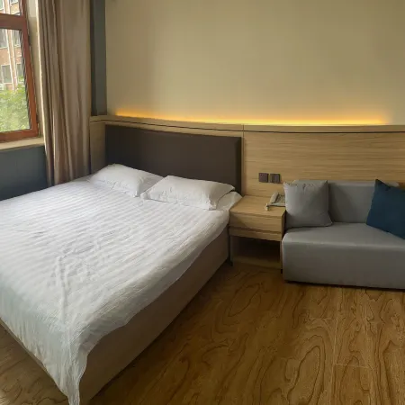 Jingshi Daquan Business Hotel
