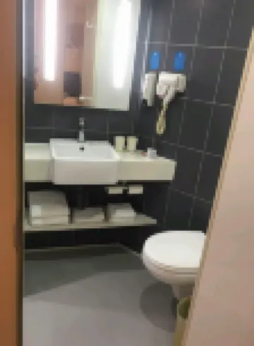 Hanting Hotel (Beijing Sihui East Metro Station) Hotels in Beijing