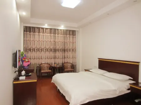 Huangmei Salt Hotel Отели в г. Хуанмэй