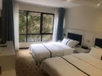 Bijie Dongming Hotel